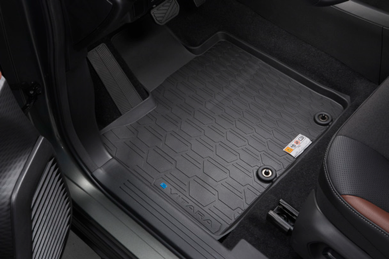 E-Vitara Tray Floor Mat Set